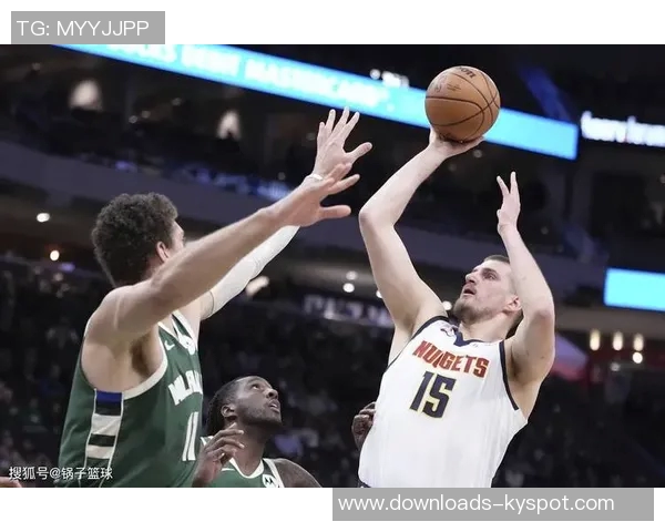 布劳恩上半场表现惊艳6投全中三分球两投全中助球队掌控比赛节奏 布劳恩上半场表现惊艳6投全中三分球两投全中助球队掌控比赛节奏