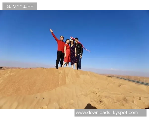 红军主帅斯洛特携家人畅游迪拜享受难得假期 红军主帅斯洛特携家人畅游迪拜享受难得假期