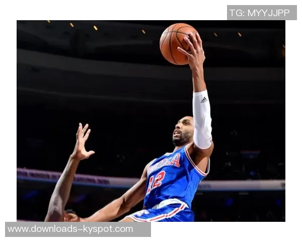 杰基杨创造历史成季后赛首位30分10助攻0失误球员