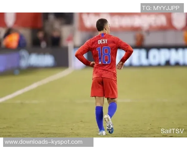 德斯特回忆米兰时光期待重返意甲展现自我实力 德斯特回忆米兰时光期待重返意甲展现自我实力