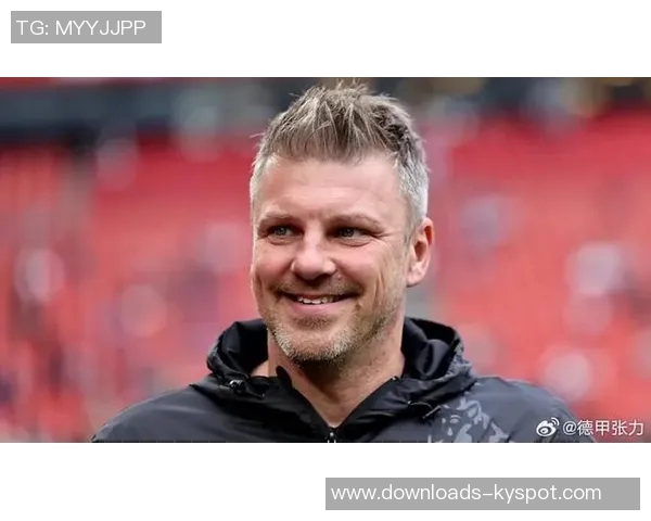 科隆主帅赞孔帕尼内心柔软如熊渴望成为他那样的人 科隆主帅赞孔帕尼内心柔软如熊渴望成为他那样的人